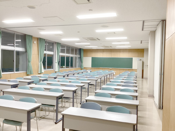 小牛田農林高照明設備改修工事