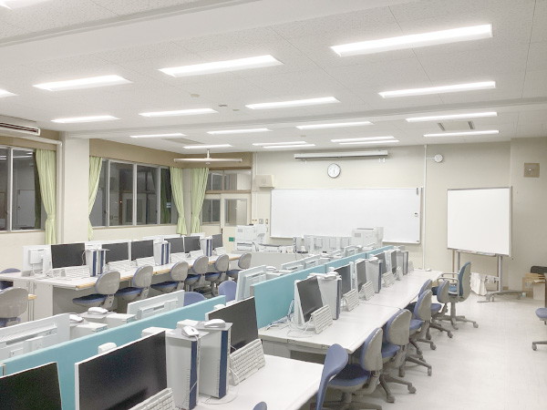 小牛田農林高照明設備改修工事